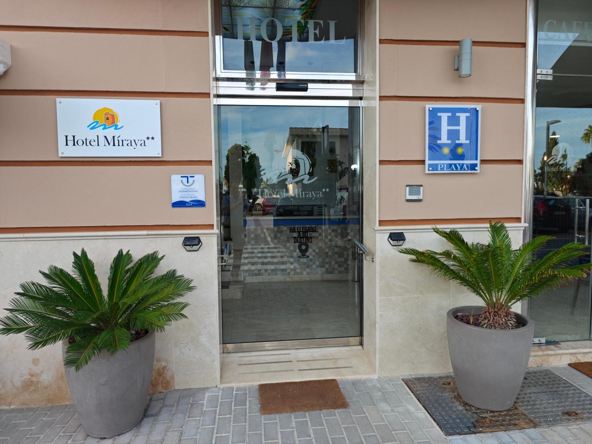 Hotel Miraya Beach Torre Del Mar Exterior foto